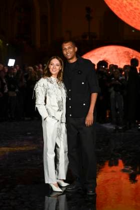 Paris Fashion Week Celebrities at Defile Chanel Stromae 449386 2025 10 06 France  Copyright: xSergexArnalx xStarfacex STAR_449386_143