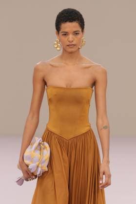 PFW - Zimmermann Runway A model walks the runway during the Zimmermann Womenswear Spring Summer 2026 show as part of Paris Fashion Week on October 6, 2025 in Paris, France. Photo by Alain-Gil Gonzalez ABACAPRESS.COM Paris France  Copyright: xGonzalezxAlain-Gil ABACAx