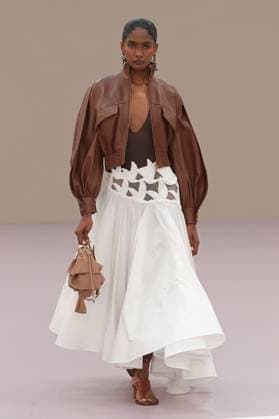 PFW - Zimmermann Runway A model walks the runway during the Zimmermann Womenswear Spring Summer 2026 show as part of Paris Fashion Week on October 6, 2025 in Paris, France. Photo by Alain-Gil Gonzalez ABACAPRESS.COM Paris France  Copyright: xGonzalezxAlain-Gil ABACAx