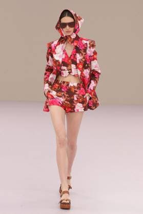 PFW - Zimmermann Runway A model walks the runway during the Zimmermann Womenswear Spring Summer 2026 show as part of Paris Fashion Week on October 6, 2025 in Paris, France. Photo by Alain-Gil Gonzalez ABACAPRESS.COM Paris France  Copyright: xGonzalezxAlain-Gil ABACAx