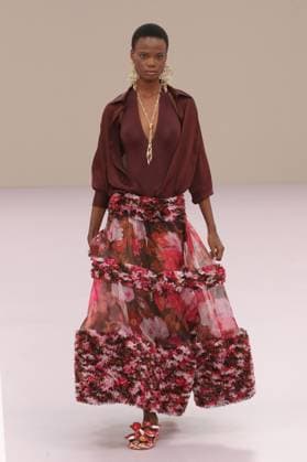 PFW - Zimmermann Runway A model walks the runway during the Zimmermann Womenswear Spring Summer 2026 show as part of Paris Fashion Week on October 6, 2025 in Paris, France. Photo by Alain-Gil Gonzalez ABACAPRESS.COM Paris France  Copyright: xGonzalezxAlain-Gil ABACAx