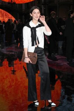Gracie Abrams Celebrities at the Chanel Fashion show, as part of Paris Fashion Week, Womenswear Spring Summer 2026, on October 06, 2025 in Paris, France Bertrand Rindoff Bestimage Celebrities at the Chanel Fashion show, as part of Paris Fashion Week, Womenswear Spring Summer 2026, on October 06, 2025 in Paris, France Paris France Copyright: xBERTRANDxRINDOFFxPETROFFx xBESTIMAGExBERTRANDxRINDOFFxPETROFFx xBESTIMAGEx