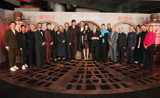 06 October 2025 Los Angeles, California Oscar Isaac, Mia Goth, Christoph Waltz, Guillermo del Toro, Christian Convery, Jacob Elordi, Felix Kammerer At Los Angeles Premiere of Netflixs Frankenstein held at Academy Museum of Motion Pictures in Los Angeles Photo Credit AdMedia 449390 2025 10 06 CA Los Angeles Etats Unis  Copyright: xAdMediax STAR_449390_096