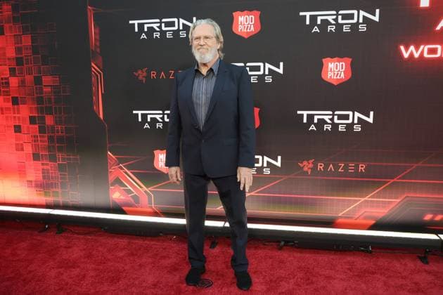 October 6, 2025, Los Angeles, California, USA: Jeff Bridges at the World Premiere of Tron Ares at the TCL Chinese Theatre IMAX Los Angeles USA - ZUMAg107 20251006_zep_g107_096 Copyright: xNinaxPrommerx
