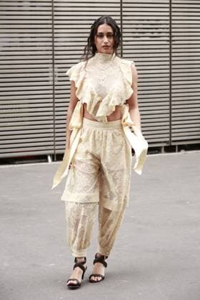 The arrivals of the ZIMMERMANN fashion show during Paris Fashion Week, Prêt à Porter Femme Printemps Été 2026 at Carreau du Temple in Paris, Monday, October 6, 2025 Paris France  Copyright: xChristophexAubertxviaxBestimagexChristophexAubertxviaxBestimagex