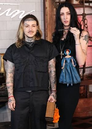 Los Angeles Premiere Of Netflix s Frankenstein Jamie Draven and Han Carter arrive at the Los Angeles Premiere Of Netflix s Frankenstein held at the Academy Museum of Motion Pictures in Miracle Mile, Los Angeles, California, United States. Academy Museum of Motion Pictures, Miracle Mile, Los Angeles, California, USA California United States  Copyright: xImagexPressxAgencyx originalFilename: collin-losangel251007_nph5g.jpg