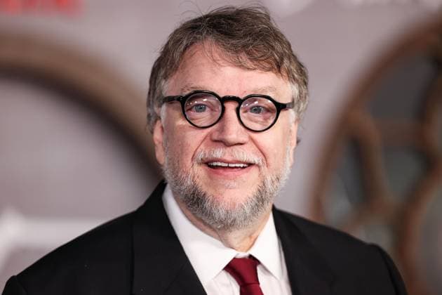 Los Angeles Premiere Of Netflix s Frankenstein Mexican filmmaker, author, and artist Guillermo del Toro arrives at the Los Angeles Premiere Of Netflix s Frankenstein held at the Academy Museum of Motion Pictures in Miracle Mile, Los Angeles, California, United States. Academy Museum of Motion Pictures, Miracle Mile, Los Angeles, California, USA California United States  Copyright: xImagexPressxAgencyx originalFilename: collin-losangel251007_npoPe.jpg