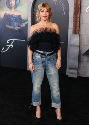 Los Angeles Premiere Of Netflix s Frankenstein American actress Mary Elizabeth Ellis arrives at the Los Angeles Premiere Of Netflix s Frankenstein held at the Academy Museum of Motion Pictures in Miracle Mile, Los Angeles, California, United States. Academy Museum of Motion Pictures, Miracle Mile, Los Angeles, California, USA California United States  Copyright: xImagexPressxAgencyx originalFilename: collin-losangel251007_npRi4.jpg