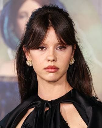 Los Angeles Premiere Of Netflix s Frankenstein MIRACLE MILE, LOS ANGELES, CALIFORNIA, USA - OCTOBER 06: English actress, producer, and writer Mia Goth wearing Dior with shoes by Paris Texas and jewelry by Tiffany and Co. arrives at the Los Angeles Premiere Of Netflix s Frankenstein held at the Academy Museum of Motion Pictures on October 6, 2025 in Miracle Mile, Los Angeles, California, United States., Credit:Xavier Collin Avalon United States, California, Los Angeles, Academy Museum of Motion Pictures Copyright: xXavierxCollinx xAvalonx 1044003754