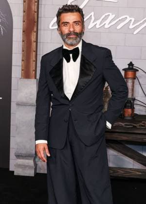 Los Angeles Premiere Of Netflix s Frankenstein MIRACLE MILE, LOS ANGELES, CALIFORNIA, USA - OCTOBER 06: Guatemalan-American actor Oscar Isaac arrives at the Los Angeles Premiere Of Netflix s Frankenstein held at the Academy Museum of Motion Pictures on October 6, 2025 in Miracle Mile, Los Angeles, California, United States., Credit:Xavier Collin Avalon United States, California, Los Angeles, Academy Museum of Motion Pictures Copyright: xXavierxCollinx xAvalonx 1044004951