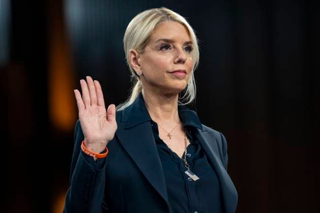 Attorney General Pam Bondi testifies during a Senate Judiciary oversight hearing on the Department of Justice at the U.S. Capitol in Washington, DC on Tuesday, October 7, 2025.  WAP20251007311 BONNIExCASH