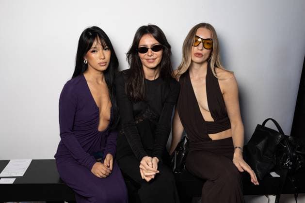 Tay Thar at Christopher Esber Ready to Wear Collection Spring Summer 2026 during Paris Fashion Week PFW on October 7th, 2025 Jeremy MELLOUL Bestimage Celebrities at Christopher Esber Fashion Show Ready to Wear Collection Spring Summer 2026 during Paris Fashion Week on 7th, October, 2025  Copyright: xJeremyxMelloulx xBestimagexJeremyxMelloulx xBestimagex