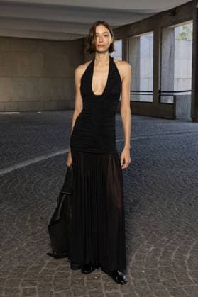Alexandra Agoston au défilé Christopher Esber Collection Prêt à Porter Printemps Été 2026 lors de la Fashion Week de Paris PFW , le 7 Octobre 2025 Jeremy MELLOUL Bestimage Celebrities at Christopher Esber Fashion Show Ready to Wear Collection Spring Summer 2026 during Paris Fashion Week on 7th, October, 2025  Copyright: xJeremyxMelloulx xBestimagexJeremyxMelloulx xBestimagex