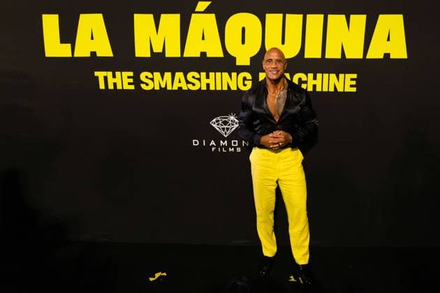 October 7, 2025, Mexico City, Mexico: DWAYNE JOHNSON, producer and lead actor, along with director BENNY SAFDIE , presented the film The Smashing Machine at a special fan event in Mexico City. Mexico City Mexico - ZUMAl178 20251007_znp_l178_008 Copyright: xCristianxLeyvax