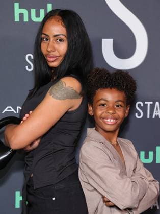07 October 2025 - Los Angeles, California - Dominic Stephens with His mother. Los Angeles Premiere Of Andscape s Stay held at the Academy Museum of Motion Pictures. Los Angeles USA - ZUMAa123 20251007_zaa_a123_015 Copyright: xADx