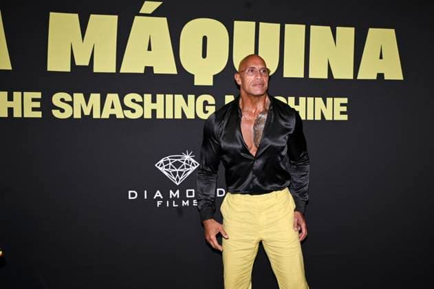 The Smashing Machine Premiere In Mexico City Actor Dwayne Johnson attends the red carpet for The Smashing Machine film premiere at Toreo Parque Central. on October 7, 2025 in Mexico City, Mexico. (Photo by Carlos Tischler Eyepix Group) Copyright: xCarlosxTischler xEyepixxGroupx CT_07102025_171460