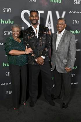 Barbara Thompson, Garrett Thompson and Sterling Thompson at the premiere of the Hulu movie Stay at the Ted Mann Theater Los Angeles, 07 10 2025 Foto:xD.xStarbuckx xFuturexImagex stay_5003