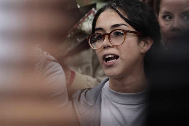 October 8, 2025, Mexico, Cdmx, Mexico: This Wednesday, SOL GONZALEZ EGUIA, ERNESTO LEDESMA ARRONTE, ARLIN MEDRANO GUZMAN, CARLOS PEREZ OSORIO, DIEGO VAZQUEZ GALINDO, and LAURA ALEJANDRA VELEZ RUIZ GAITAN arrived repatriated after being intercepted and detained by the State of Israel while attempting to deliver aid to the Palestinian people on the SUMUD Global Flotilla. The Mexican government, through the Ministry of Foreign Affairs (SRE), was responsible for the accompaniment and repatriation of these activists for their arrival at Mexico City International Airport Mexico Mexico - ZUMAp204 20251008_zip_p204_024 Copyright: xJosuexPerezx