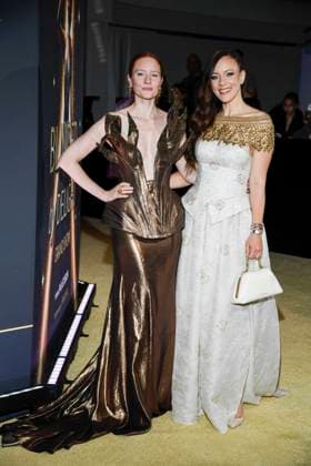 abb Barbara Meier Jasmin Wagner on the carpet at the world premiere of the new Grand Show Blinded by delight at Friedrichstadt Palast on 08 10 2025 in Berlin Berlin Germany