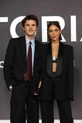 . 08 10 2025. London, United Kingdom. David and Victoria Beckham and family arriving for the Victoria Beckham world premiere in London.  xStephenxLockx xi-Imagesx IIM-26280-0032