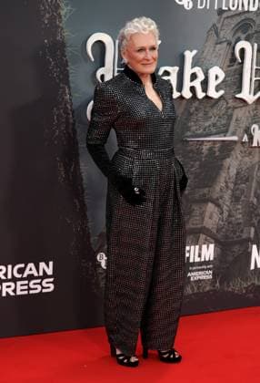 Opening Gala screening of Wake Up Dead Man: A Knives Out Mystery in London, UK - 8 Oct 2025 Glenn Close attends the Opening Gala screening of Wake Up Dead Man: A Knives Out Mystery during the 69th BFI London Film Festival. London United Kingdom Copyright: xFredxDuvalx xSOPAxImagesx FD_knifes_out_story_24