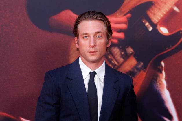 German premiere Deliver Me from Nowhere Jeremy Allen White at the German premiere of the film Deliver Me from Nowhere at the Zoo Palast on 08 10 2025 in Berlin Copyright: xEventpressxKochanx