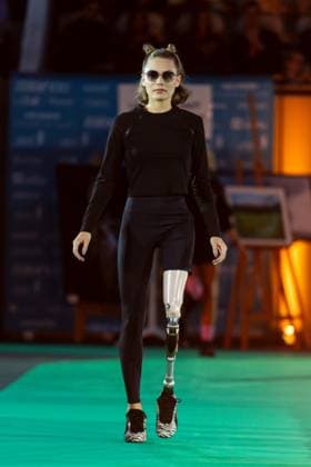 Runway For The Association Debout En Bouts At Roland-Garros Margaux Le Hartel walks the runway for the association Debout En Bouts. 30 amputees wearing prosthetics parade on the Philippe-Chatrier court at Roland-Garros stadium on October 08, 2025 in Paris, France. Photo by Nasser Berzane ABACAPRESS.COM Paris France  Copyright: xBerzanexNasser ABACAx