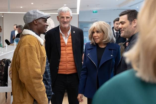 Runway For The Association Debout En Bouts At Roland-Garros Brigitte Macron and Gilles Moretton the runway for the association Debout En Bouts. 30 amputees wearing prosthetics parade on the Philippe-Chatrier court at Roland-Garros stadium on October 08, 2025 in Paris, France. Photo by Nasser Berzane ABACAPRESS.COM Paris France  Copyright: xBerzanexNasser ABACAx