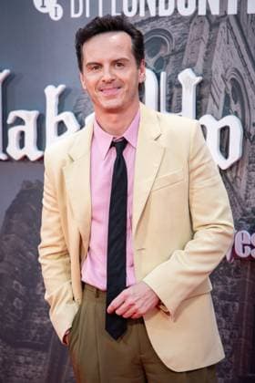October 8, 2025, London, United Kingdom: Andrew Scott attends the Wake Up Dead Man: A Knives Out Mystery opening gala during the 69th BFI London Film Festival at The Royal Festival Hall. London United Kingdom - ZUMAs197 20251008_aaa_s197_187 Copyright: xLoredanaxSangiulianox