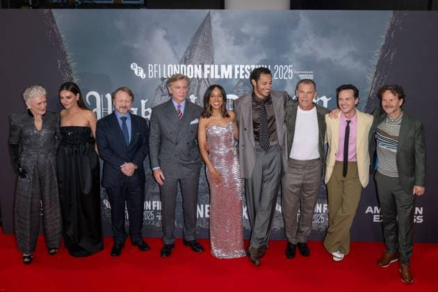 WAKE UP DEAD MAN: A KNIVES OUT STORY BFI LFF The Cast attend the Opening Night of the BFI London Film Festival; the UK premiere of WAKE UP DEAD MAN: A KNIVES OUT STORY, taking place on Wednesday 8th of October at The Royal Festival Hall. London , UK, Credit:BFI LFF; WAKE UP DEAD MAN: A KNIVES OUT STORY Avalon UK, London  Copyright: xBFIxLFF;xWAKExUPxDEADxMAN:xAxKNIVESxOUTxSTORYx xAvalonx 1044253314