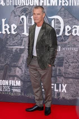 WAKE UP DEAD MAN: A KNIVES OUT STORY BFI LFF Josh Brolin attend the Opening Night of the BFI London Film Festival; the UK premiere of WAKE UP DEAD MAN: A KNIVES OUT STORY, taking place on Wednesday 8th of October at The Royal Festival Hall. London , UK, Credit:BFI LFF; WAKE UP DEAD MAN: A KNIVES OUT STORY Avalon UK, London  Copyright: xBFIxLFF;xWAKExUPxDEADxMAN:xAxKNIVESxOUTxSTORYx xAvalonx 1044253748
