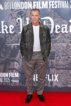WAKE UP DEAD MAN: A KNIVES OUT STORY BFI LFF Josh Brolin attend the Opening Night of the BFI London Film Festival; the UK premiere of WAKE UP DEAD MAN: A KNIVES OUT STORY, taking place on Wednesday 8th of October at The Royal Festival Hall. London , UK, Credit:BFI LFF; WAKE UP DEAD MAN: A KNIVES OUT STORY Avalon UK, London  Copyright: xBFIxLFF;xWAKExUPxDEADxMAN:xAxKNIVESxOUTxSTORYx xAvalonx 1044253787