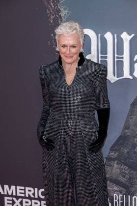 WAKE UP DEAD MAN: A KNIVES OUT STORY BFI LFF Glenn Close attend the Opening Night of the BFI London Film Festival; the UK premiere of WAKE UP DEAD MAN: A KNIVES OUT STORY, taking place on Wednesday 8th of October at The Royal Festival Hall. London , UK, Credit:BFI LFF; WAKE UP DEAD MAN: A KNIVES OUT STORY Avalon UK, London  Copyright: xBFIxLFF;xWAKExUPxDEADxMAN:xAxKNIVESxOUTxSTORYx xAvalonx 1044254316