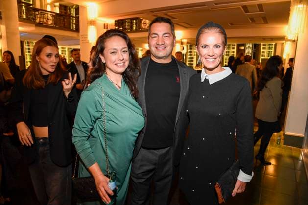 abb Emy Sharif, Buelent Sharif and Kerstin Linnartz at the aftershow party at the world premiere of the new Grand Show Blinded by delight at Friedrichstadt Palast on 08 10 2025 in Berlin Berlin Germany