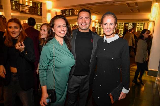 abb Emy Sharif, Buelent Sharif and Kerstin Linnartz at the aftershow party at the world premiere of the new Grand Show Blinded by delight at Friedrichstadt Palast on 08 10 2025 in Berlin Berlin Germany