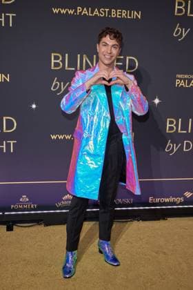 Julian David skin performer World premiere of the show BLINDED by DELIGHT at Friedrichstadt Palast Berlin on 08 10 2025 Premiere BLINDED by DELIGHT