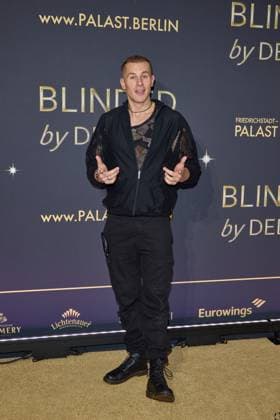 Lukas Sauer World premiere of the show BLINDED by DELIGHT at Friedrichstadt Palast Berlin on 08 10 2025 Premiere BLINDED by DELIGHT