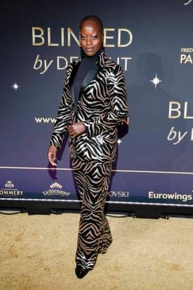 abb Florence Kasumba on the carpet at the world premiere of the new Grand Show Blinded by delight at Friedrichstadt Palast on 08 10 2025 in Berlin Berlin Germany