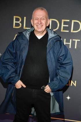 abb Jean Paul Gaultier on the carpet at the world premiere of the new Grand Show Blinded by delight at Friedrichstadt Palast on 08 10 2025 in Berlin Berlin Germany