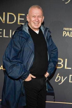 abb Jean Paul Gaultier on the carpet at the world premiere of the new Grand Show Blinded by delight at Friedrichstadt Palast on 08 10 2025 in Berlin Berlin Germany