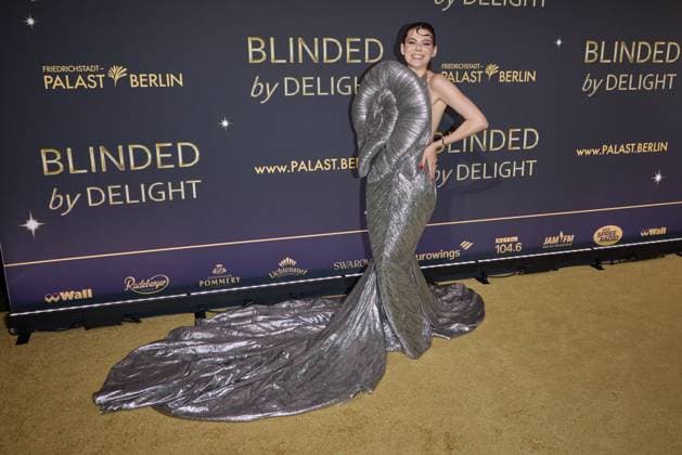 Klaudia Giez World premiere of the show BLINDED by DELIGHT at Friedrichstadt Palast Berlin on 08 10 2025 Premiere BLINDED by DELIGHT