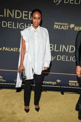 abb Hadnet Tesfai on the carpet at the world premiere of the new Grand Show Blinded by delight at Friedrichstadt Palast on 08 10 2025 in Berlin Berlin Germany