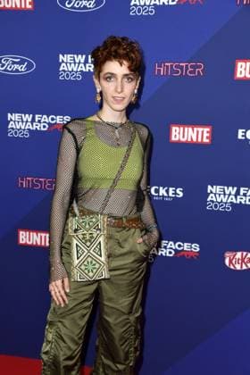 Anny Ogrezeanu at the presentation of the BUNTE New Face AWARDS at the Festsaal Kreuzberg in Berlin on 08 10 2025