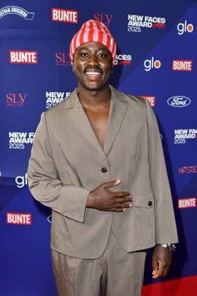 Jonny Mahoro at the BUNTE New Face Awards ceremony at the Festsaal Kreuzberg in Berlin on 08 10 2025