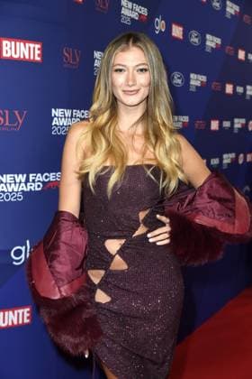 Leonie Burger at the BUNTE New Face AWARDS ceremony at the Festsaal Kreuzberg in Berlin on 08 10 2025