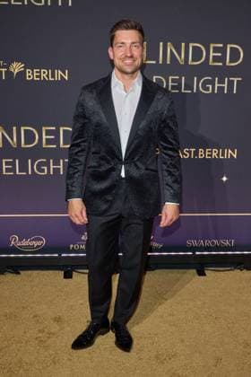 Philipp Boy world premiere of the show BLINDED by DELIGHT at Friedrichstadt Palast Berlin on 08 10 2025 Premiere BLINDED by DELIGHT