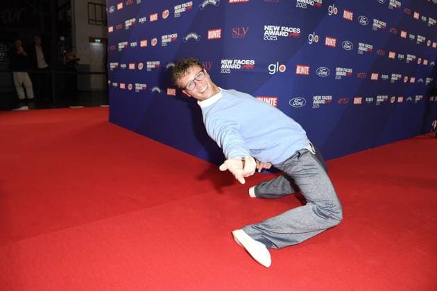 Emil Kusmirek at the presentation of the BUNTE New Face Award at the Festsaal Kreuzberg in Berlin on 08 10 2025