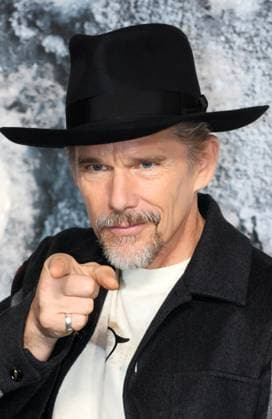 Black Phone 2 Film Premiere, Los Angeles, California, USA - 08 Oct 2025 Ethan Hawke at the Los Angeles premiere of Universal Pictures Black Phone 2 held at TCL Chinese Theatre in Hollywood, USA on October 08, 2025., Credit:Lumeimages.com Avalon USA, California, Hollywood, Hollywood, CA, USA Copyright: xLumeimages.comx xAvalonx 1044310666