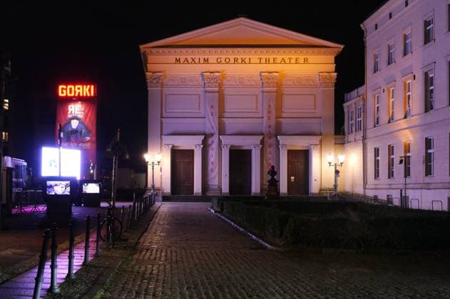 08 10 2025, Berlin Germany Maxim Gorki Theater