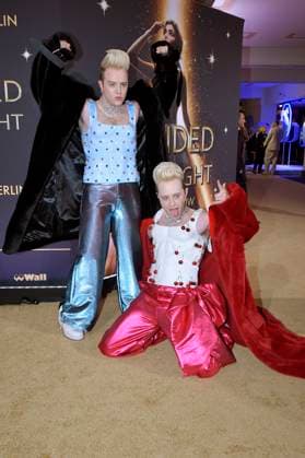 Jedward at the world premiere of the Blinded by Delight Grand Show 2025 at Friedrichstadt Palast Berlin, 08 10 2025 Foto:xM.xBehrensx xFuturexImagex blinded_5031